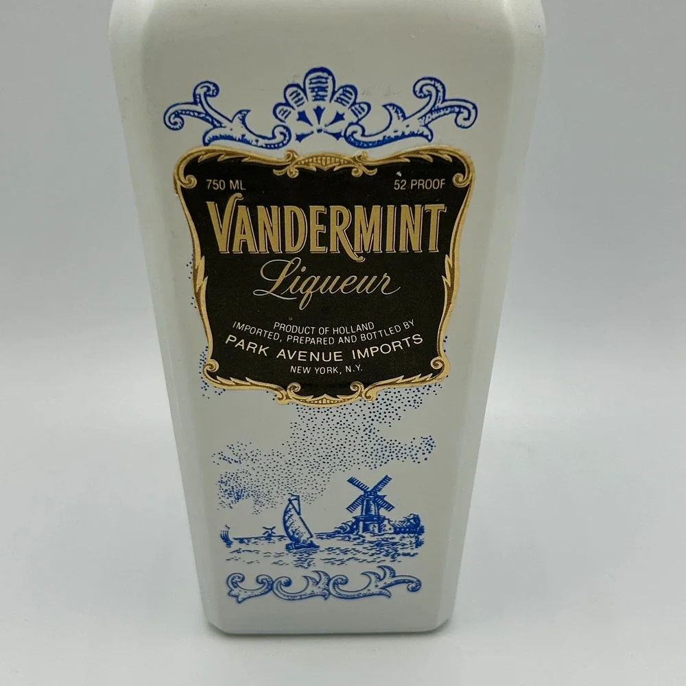 Vintage Vandermint Liqueur Holland Ceramic Bottle 750ml Tulip Cap Windmill Dutch